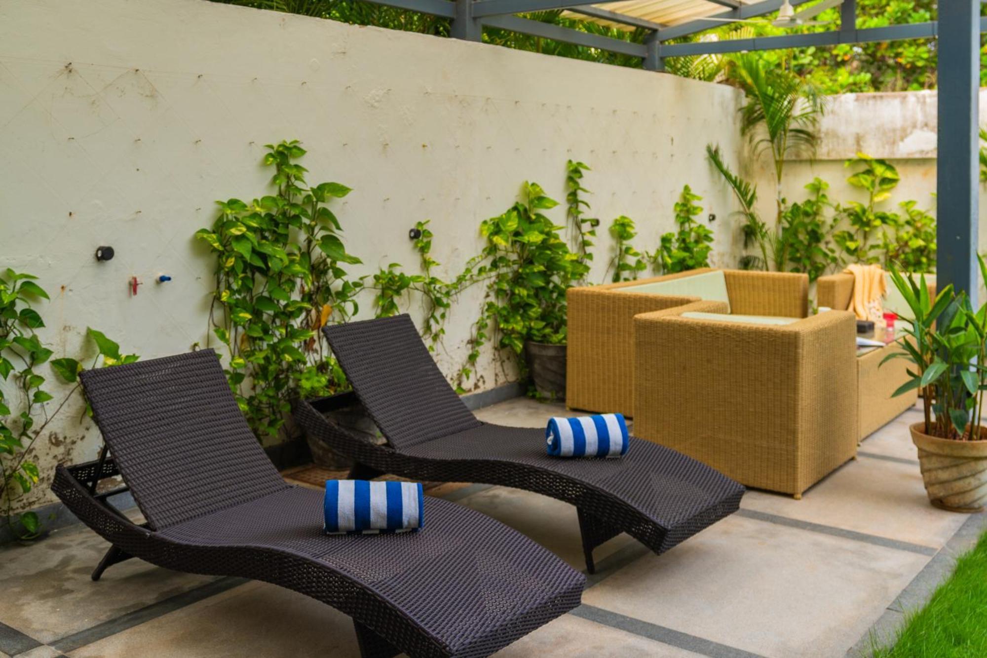 Elivaas 3 Bhk With Pvt Pool - Azalea Villa Siolim Eksteriør billede