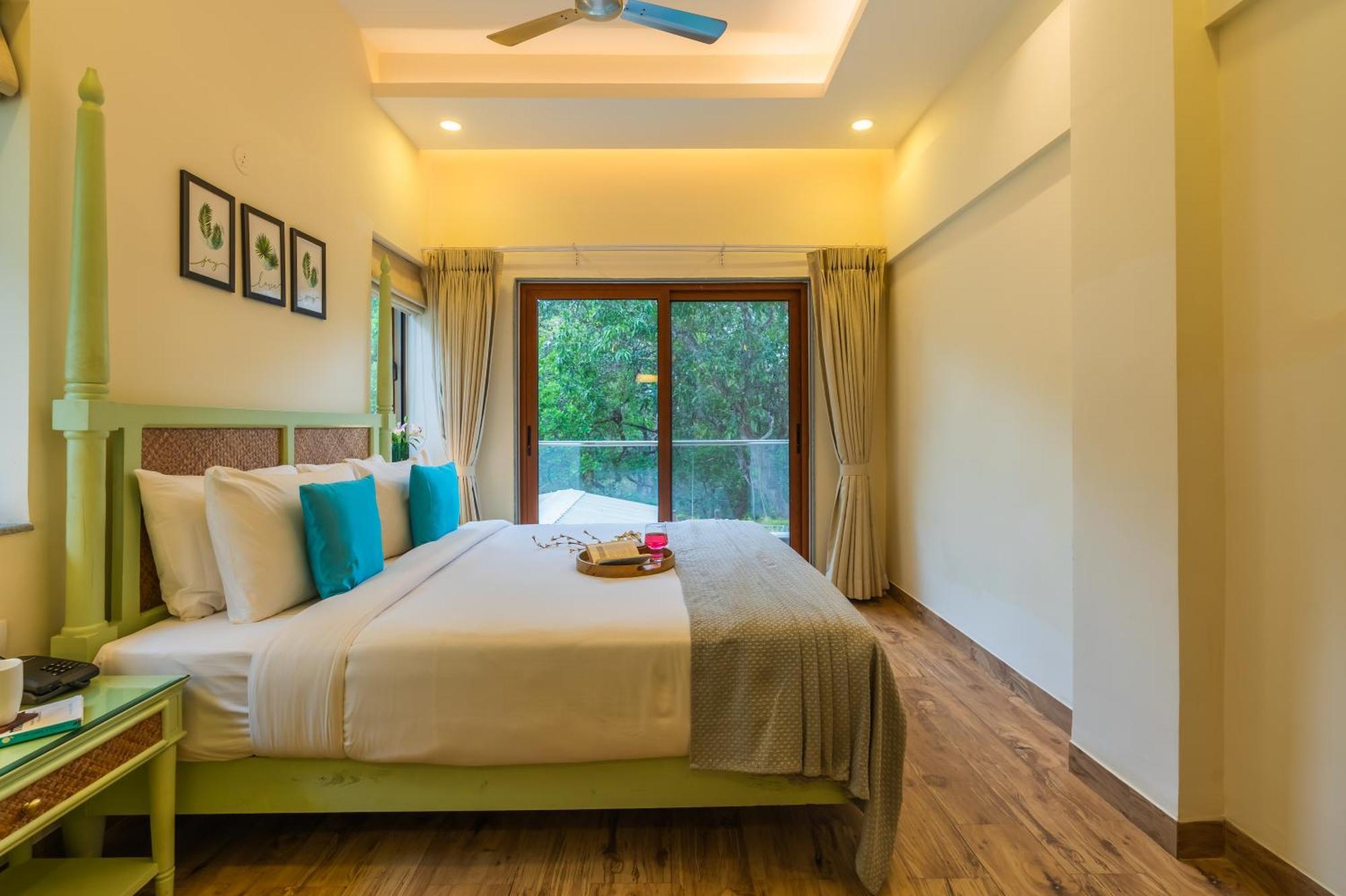 Elivaas 3 Bhk With Pvt Pool - Azalea Villa Siolim Eksteriør billede