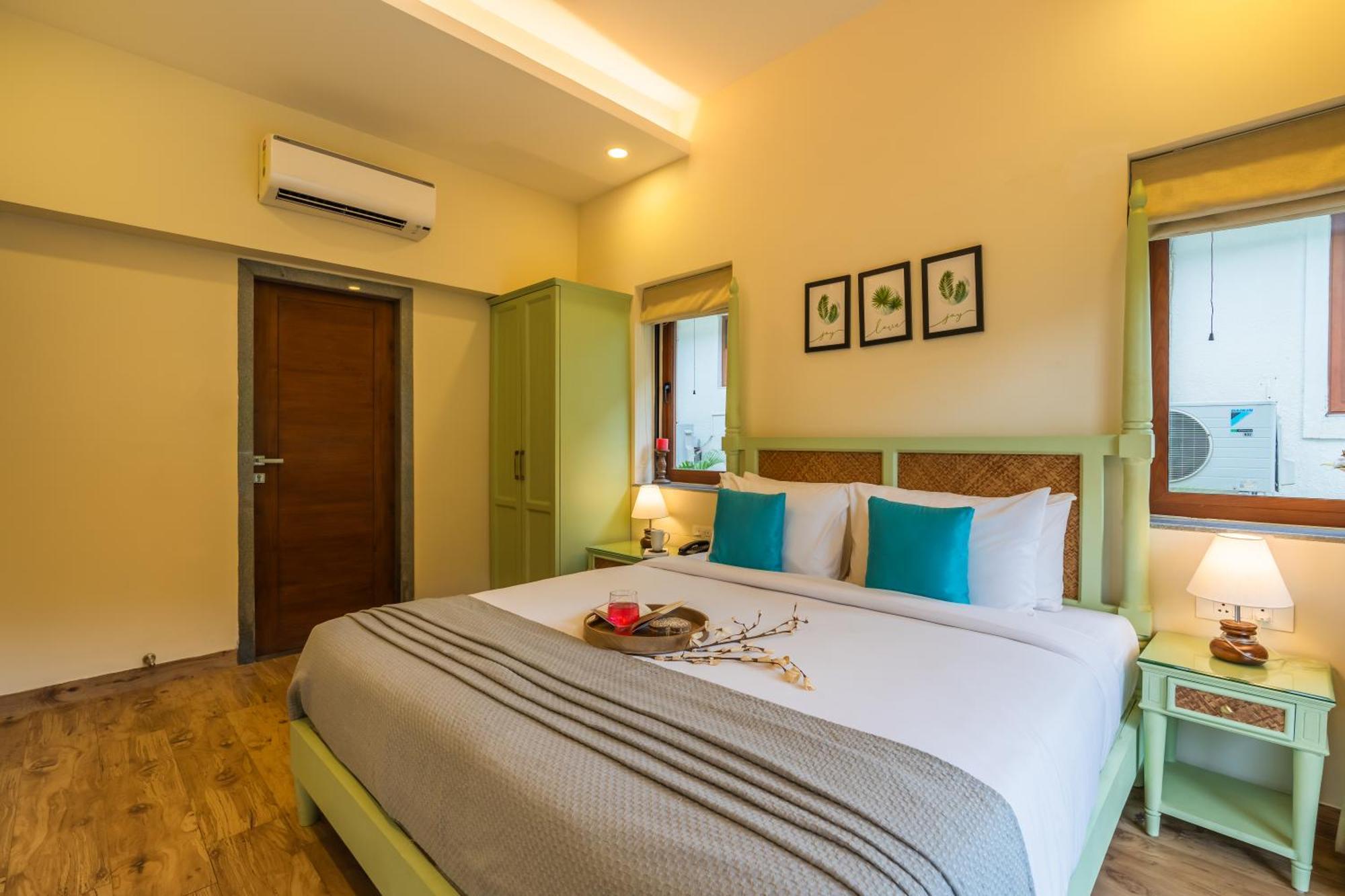 Elivaas 3 Bhk With Pvt Pool - Azalea Villa Siolim Eksteriør billede
